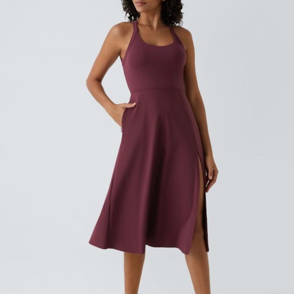 HALARA Dresses & Skirts - HALARA Burgundy Cut Out Pocket Midi Dress